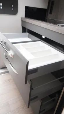 Fahrzeugbild Hobby De Luxe 460 SL / Einzelbetten, Auflastung #18