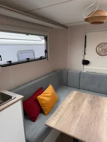 Fahrzeugbild Hobby Beachy 420+ / Kinderbetten #16