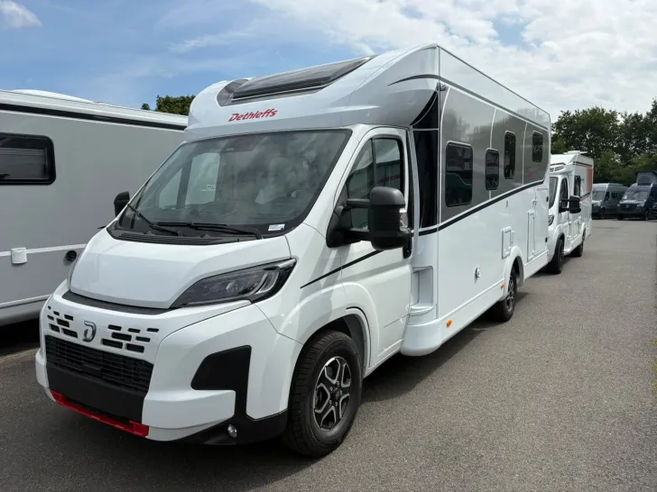 Fahrzeugbild Dethleffs Just Camp T 7052 EBL /Automatik/Hubbett/Markise #3