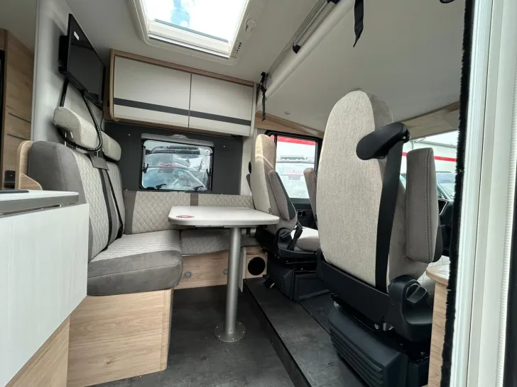 Fahrzeugbild Dethleffs Globebus I 6 /Chassispaket/Automatik #20