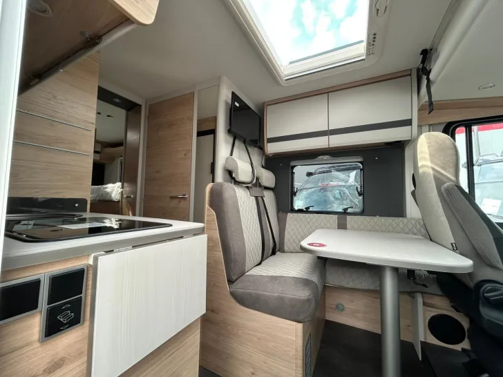 Fahrzeugbild Dethleffs Globebus I 6 /Chassispaket/Automatik #21