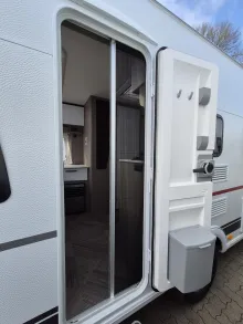 Fahrzeugbild Dethleffs c-go Active 475 EL /Face-2Face/1.700kg #10