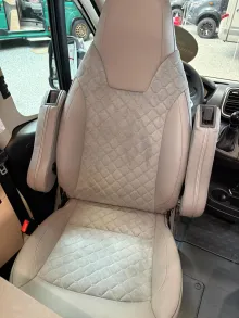 Fahrzeugbild LMC Cruiser 740 EL /LEDERAUSSTATTUNG RÜHL #9