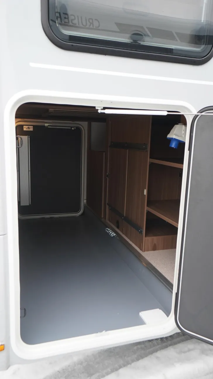 Fahrzeugbild LMC Cruiser 740 EL /LEDERAUSSTATTUNG RÜHL #13