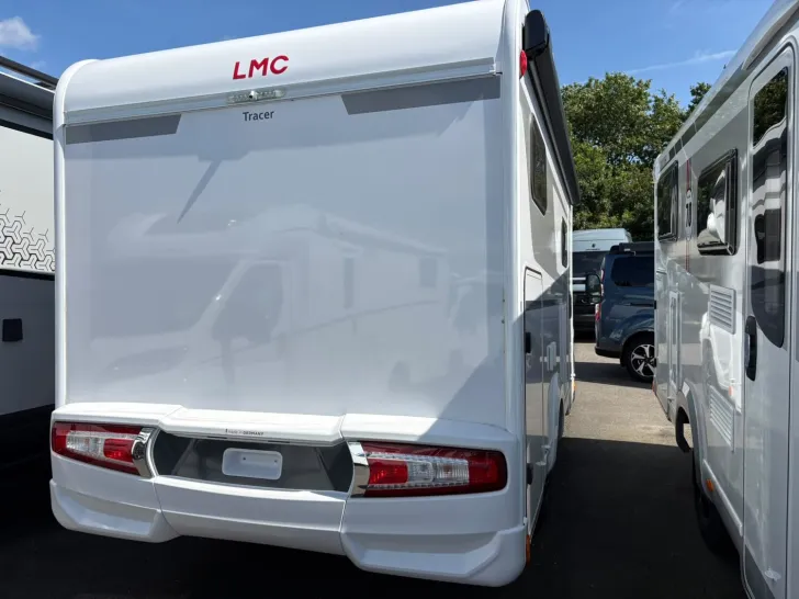Fahrzeugbild LMC Tracer V 670 /Tracer+Chassis-Pkt/Schlafdach #4