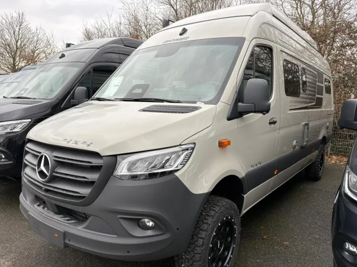 Fahrzeugbild Hymer Grand Canyon S 700 Schlafdach/Markise #3