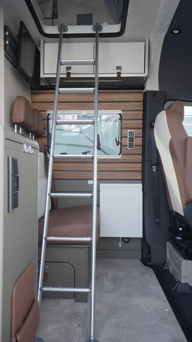 Fahrzeugbild Hymer Grand Canyon S 700 Schlafdach/Markise #17