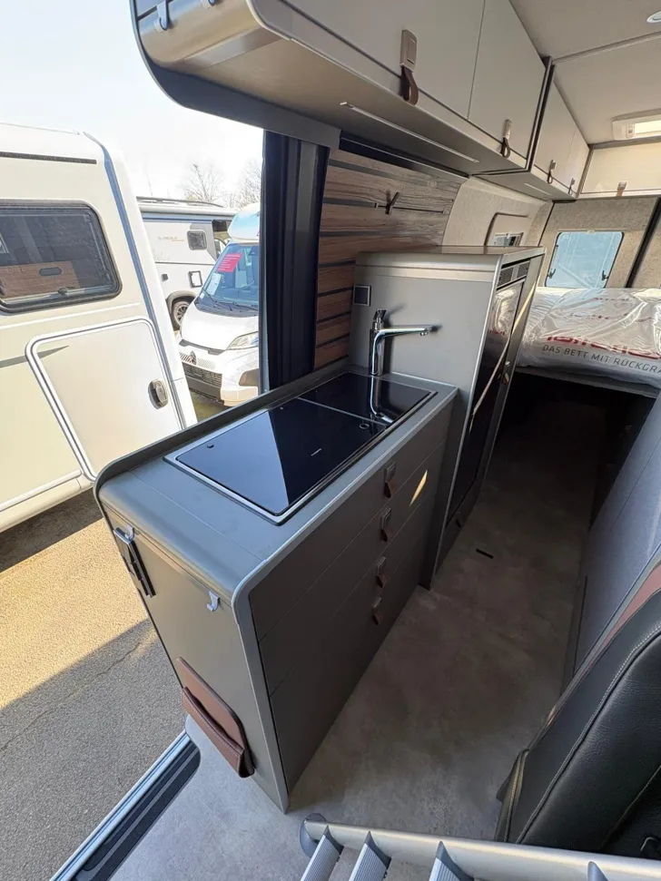 Fahrzeugbild Hymer Grand Canyon S 700 /Schlafdach/4.100 kg/4x4 #22