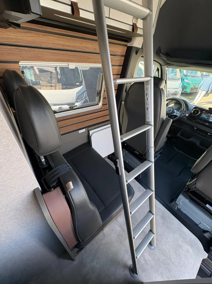 Fahrzeugbild Hymer Grand Canyon S 700 /Schlafdach/4.100 kg/4x4 #39