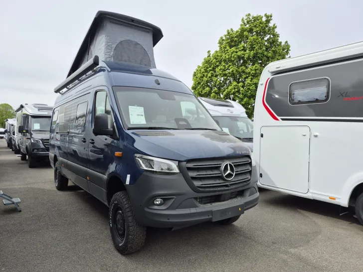 Fahrzeugbild Hymer Grand Canyon S 700 /Schlafdach #1