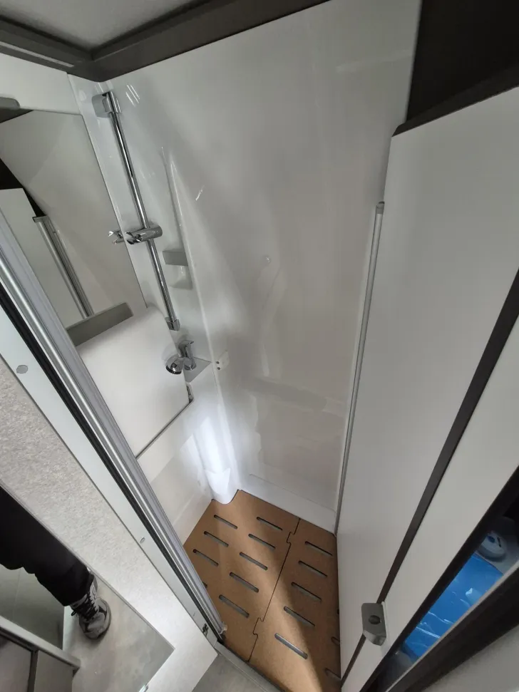 Fahrzeugbild Hymer Grand Canyon S 700 /Schlafdach #40