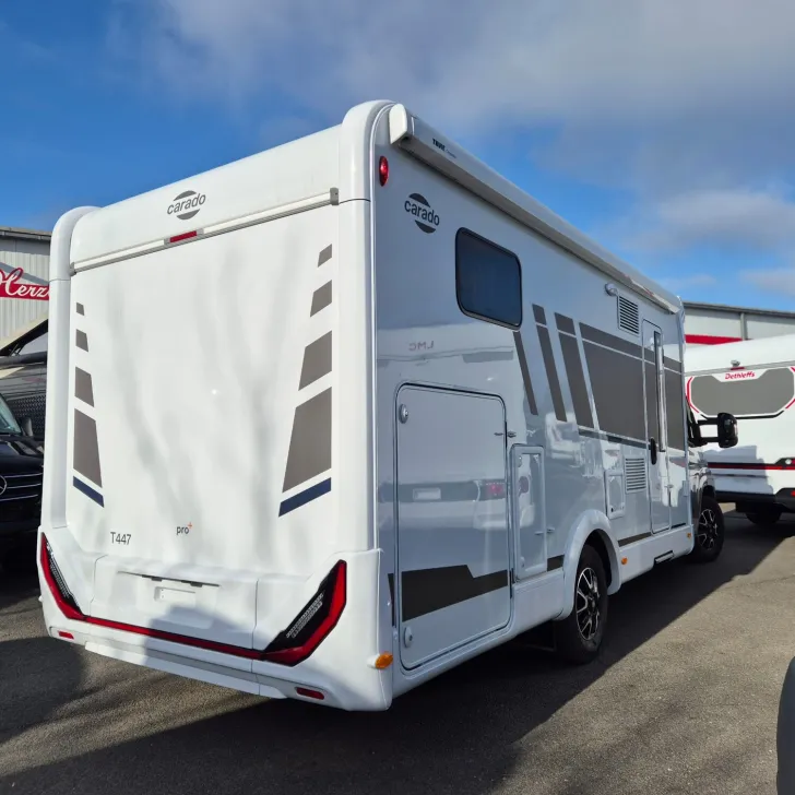 Fahrzeugbild Carado T 447 /Hubbett #4