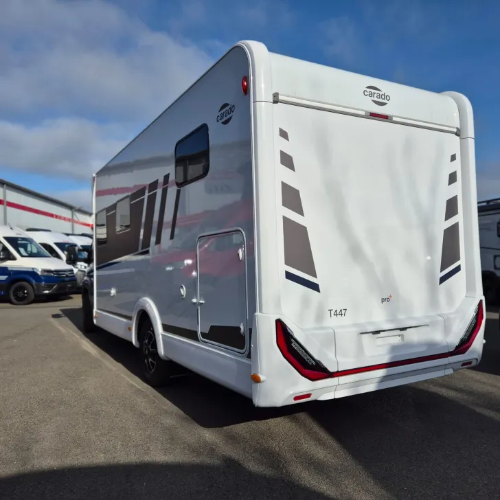 Fahrzeugbild Carado T 447 /Hubbett #5