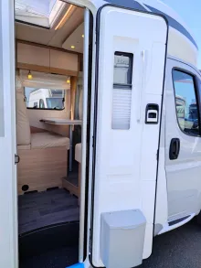 Fahrzeugbild LMC Cruiser 70 V 643 G #12