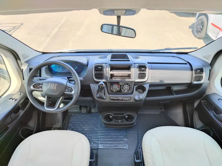 Fahrzeugbild LMC Cruiser 70 V 643 G #14