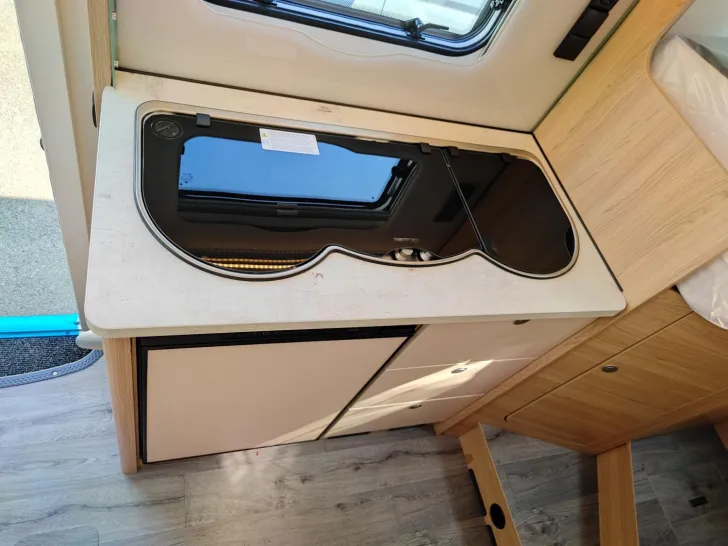 Fahrzeugbild LMC Cruiser 70 V 643 G #20