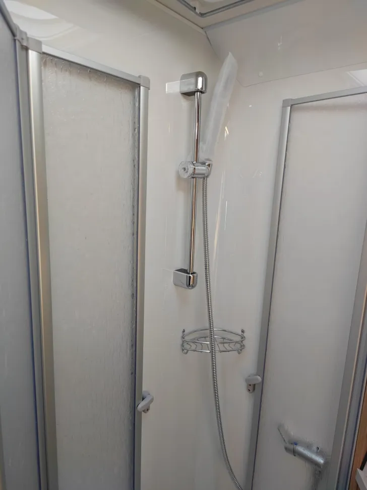 Fahrzeugbild LMC Cruiser 70 V 643 G #27