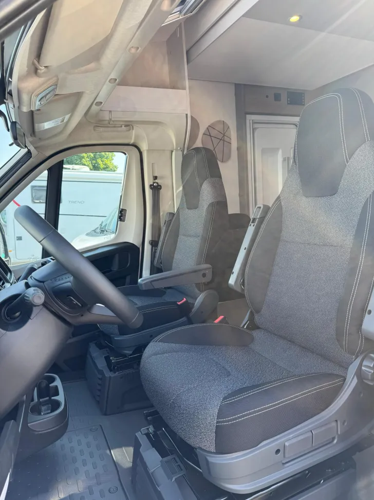 Fahrzeugbild LMC Tracer 680 DL /Fiat/Automatik/Tracer Paket #10
