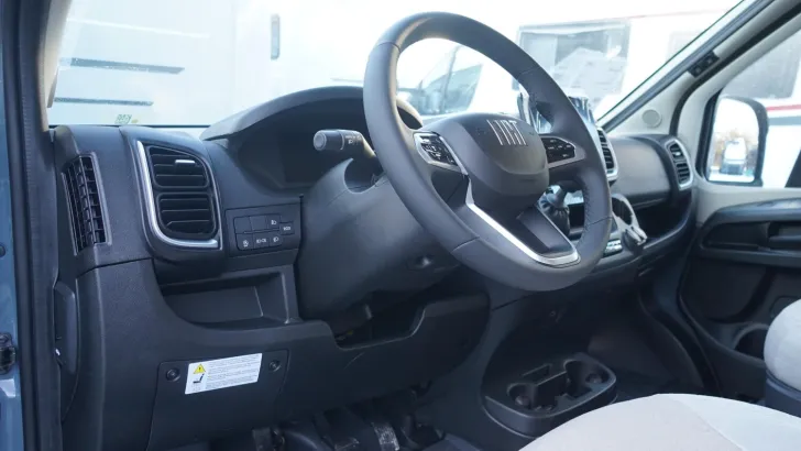 Fahrzeugbild LMC Innovan 640 /Schlafdach #19