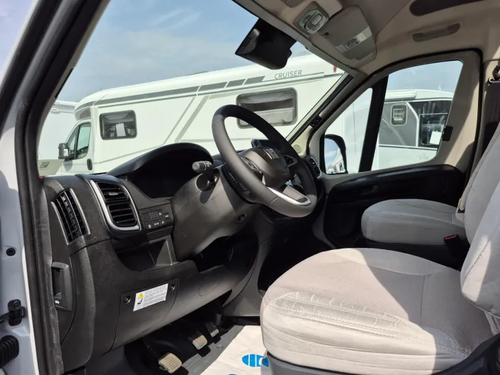 Fahrzeugbild LMC Innovan 640 /SONDERANGEBOT #14