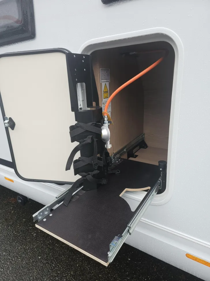 Fahrzeugbild Hobby OnTour T 700 FH Automatik/180PS/4.400kg #8