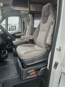 Fahrzeugbild Hobby OnTour T 700 FH Automatik/180PS/4.400kg #10