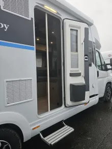 Fahrzeugbild Hobby OnTour T 700 FH Automatik/180PS/4.400kg #13
