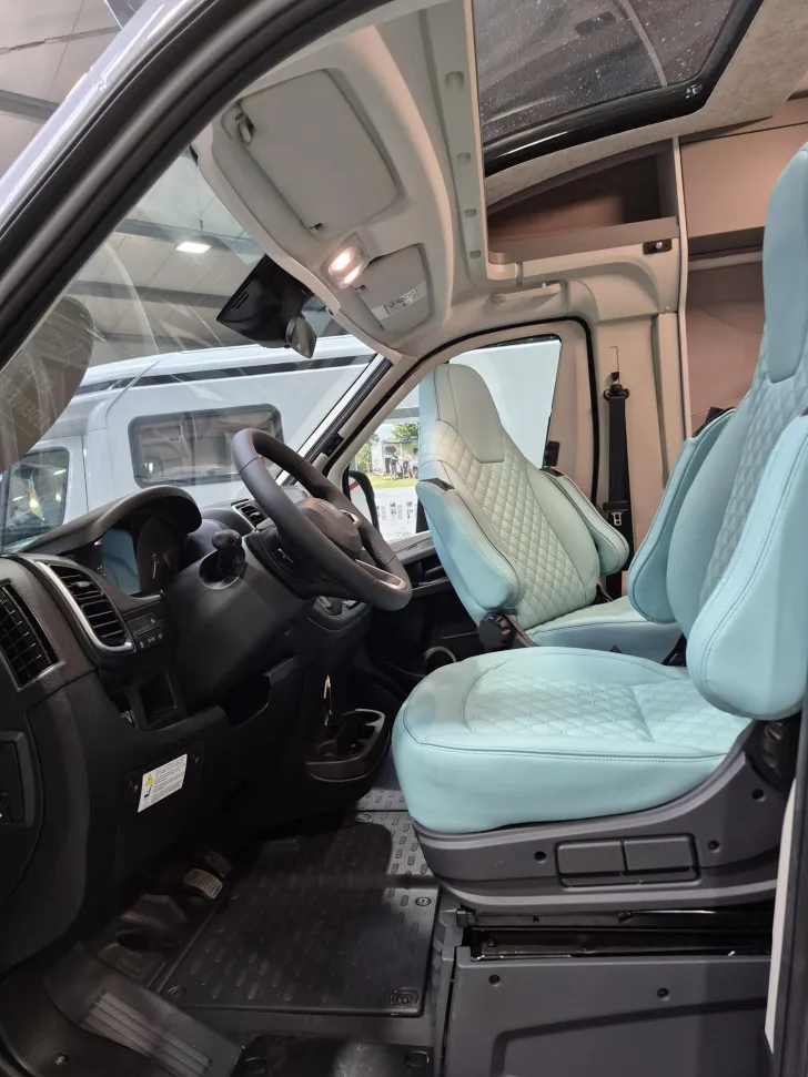 Fahrzeugbild LMC Cruiser 750 EF /LEDERAUSSTATTUNG RÜHL #21
