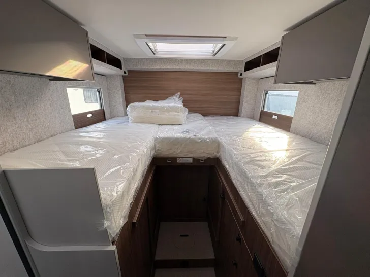 Fahrzeugbild LMC Cruiser 750 EF /LEDERAUSSTATTUNG RÜHL #40