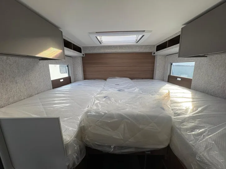 Fahrzeugbild LMC Cruiser 750 EF /LEDERAUSSTATTUNG RÜHL #48