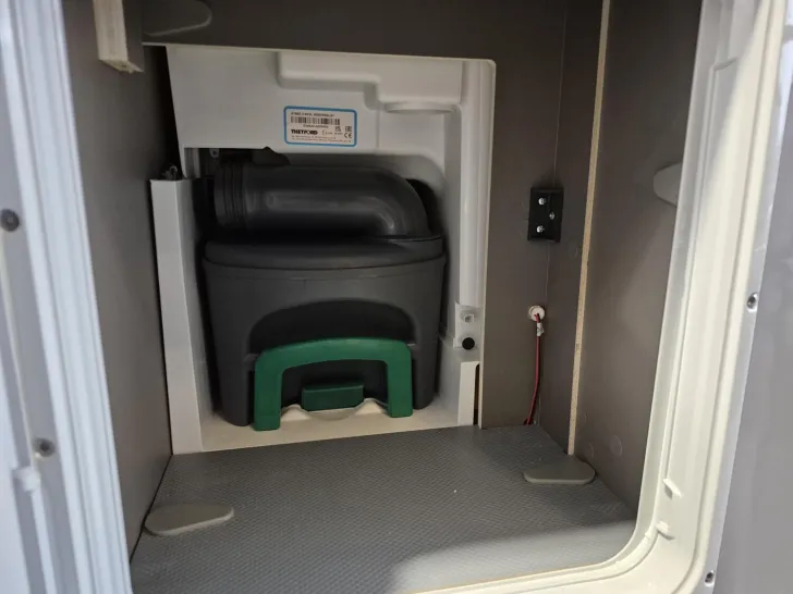 Fahrzeugbild LMC Cruiser 740 EL /Markise/Dachklimaanlage #9