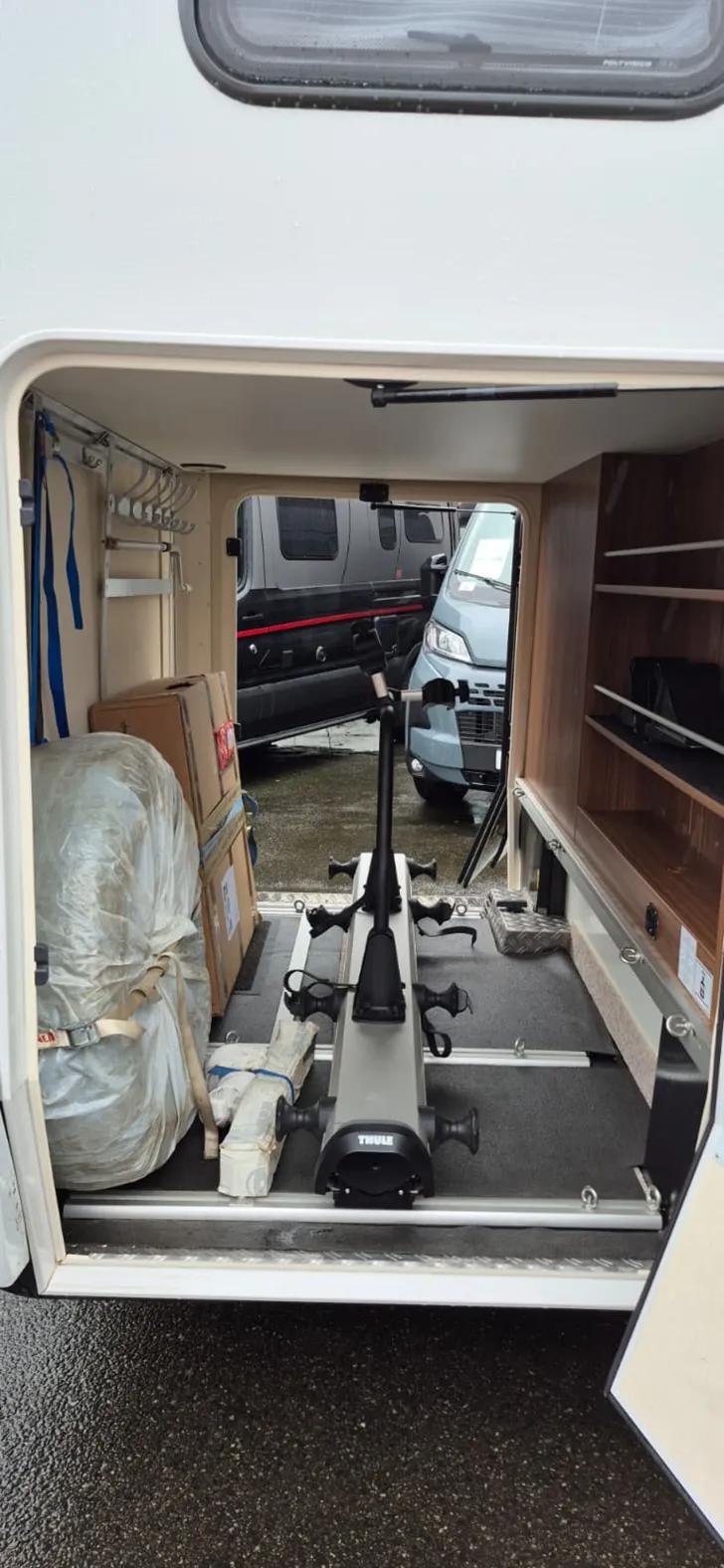 Fahrzeugbild Hymer B-Klasse MC T 580 /Solar/AHK/Voll-Luftfederung #8