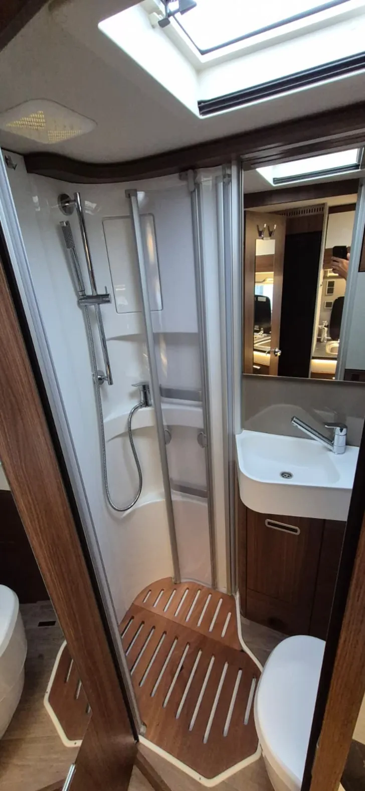Fahrzeugbild Hymer B-Klasse MC T 580 /Solar/AHK/Voll-Luftfederung #12