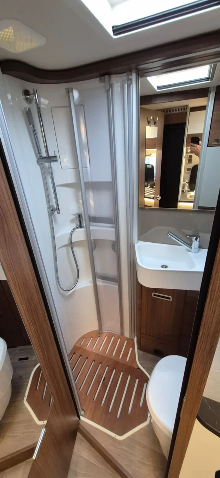 Fahrzeugbild Hymer B-Klasse MC T 580 /Solar/AHK/Voll-Luftfederung #13