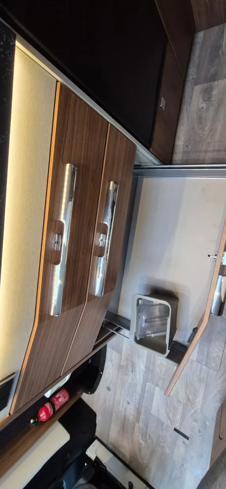 Fahrzeugbild Hymer B-Klasse MC T 580 /Solar/AHK/Voll-Luftfederung #21