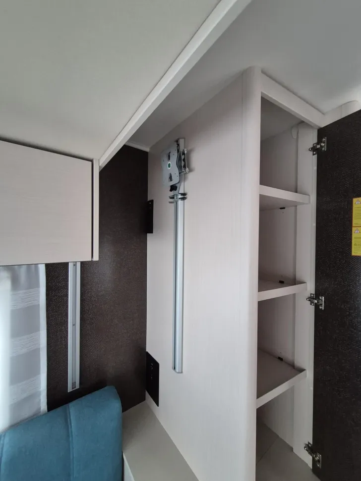 Fahrzeugbild Dethleffs c-go 465 KR up! Hubbett/Etagenbett/Mover #25