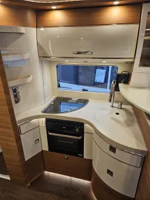 Fahrzeugbild Carthago chic c-line I 6.2 XL QB Silverline /Hubbett/ALDE #20