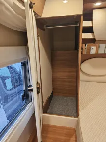 Fahrzeugbild Carthago chic c-line I 6.2 XL QB Silverline /Hubbett/ALDE #43