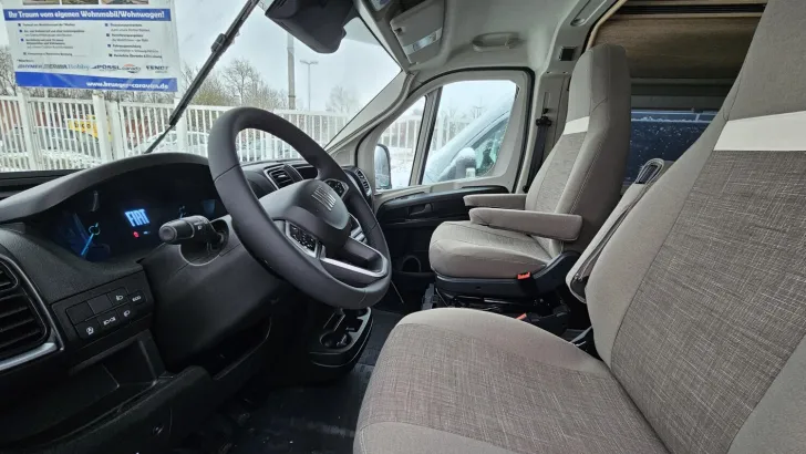 Fahrzeugbild Pössl Vario 545 Fiat / Hochdach #9