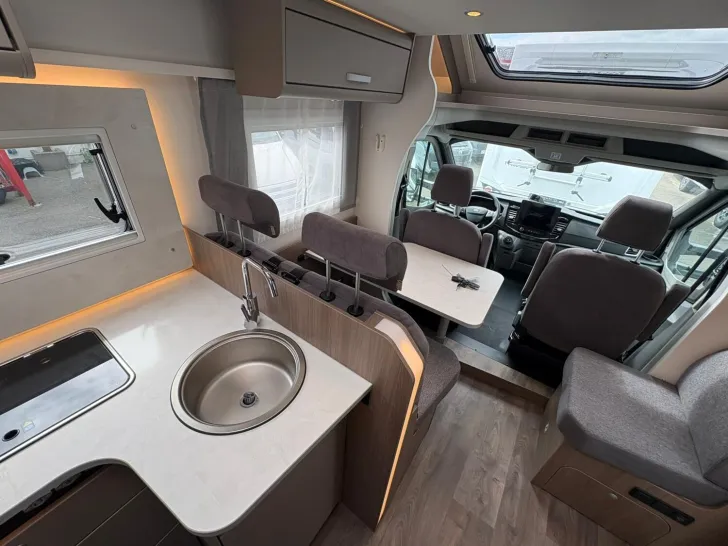 Fahrzeugbild Carado Edition26 T Ford 447 /Trail+Assist.-Pkt/Hubbett #26