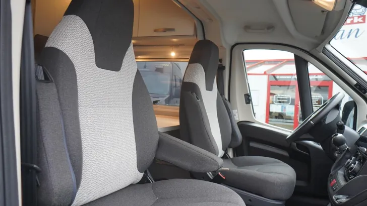 Fahrzeugbild Hymer Free Campus 600 /aAHK/Dieselheizung/Markise/RFK #11