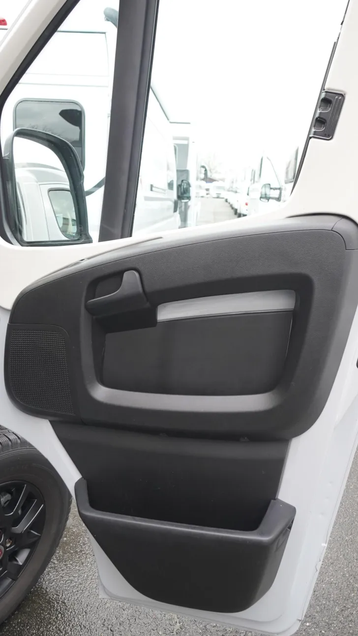 Fahrzeugbild Hymer Free Campus 600 /aAHK/Dieselheizung/Markise/RFK #13