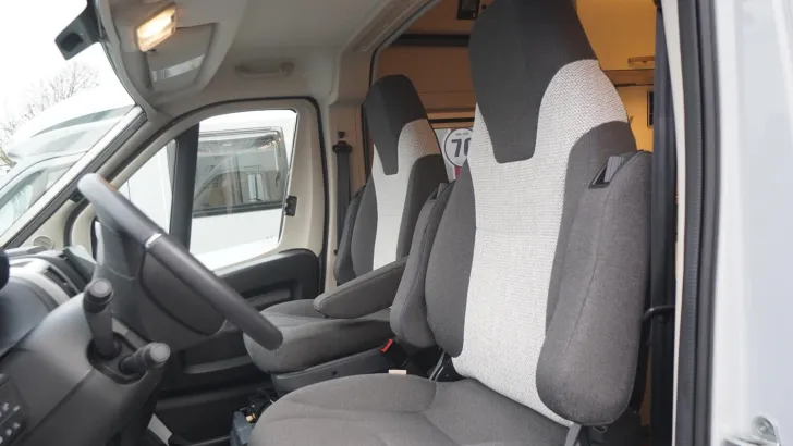 Fahrzeugbild Hymer Free Campus 600 /aAHK/Dieselheizung/Markise/RFK #16