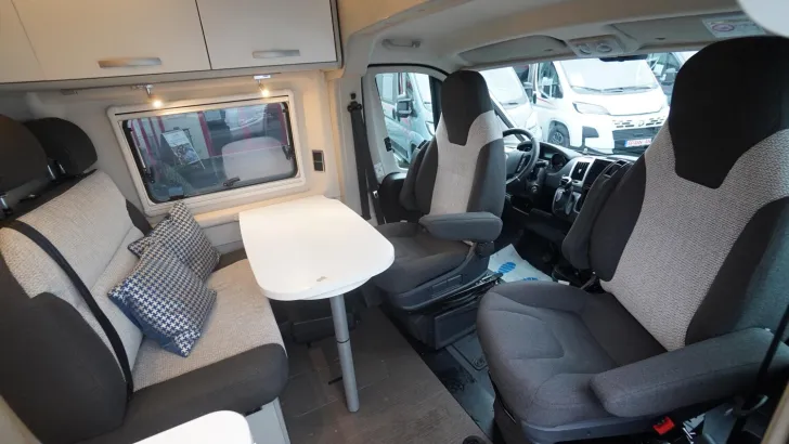 Fahrzeugbild Hymer Free Campus 600 /aAHK/Dieselheizung/Markise/RFK #30