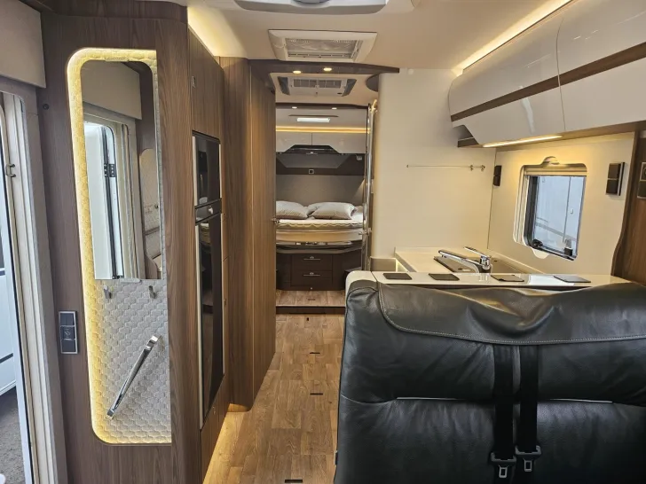 Fahrzeugbild Hymer B-Klasse ML I 890 Stützen/Lithium/Klima/Solar #17