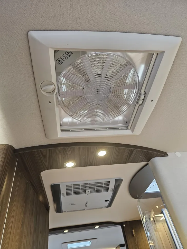 Fahrzeugbild Hymer B-Klasse ML I 890 Stützen/Lithium/Klima/Solar #32