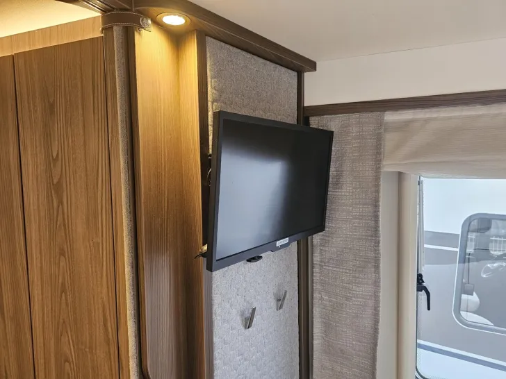 Fahrzeugbild Hymer B-Klasse ML I 890 Stützen/Lithium/Klima/Solar #41
