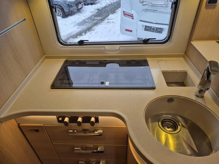 Fahrzeugbild Hymer B-Klasse SL 704 Hubstützen/Lithium/Dachklima #26