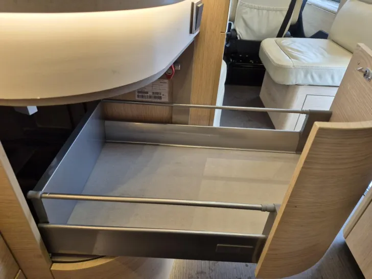Fahrzeugbild Hymer B-Klasse SL 704 Hubstützen/Lithium/Dachklima #38