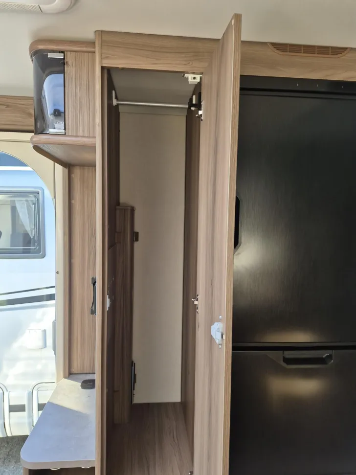 Fahrzeugbild Kabe Royal 630 GLE KS #25